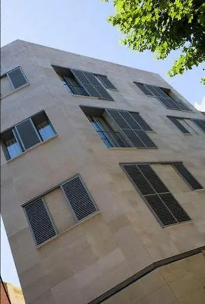 Casa de hóspedes Rambla 2*