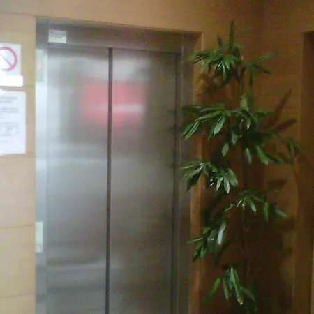 Casa de hóspedes Rambla 2*