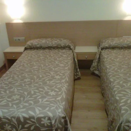 Rambla Casa de hóspedes 2*
