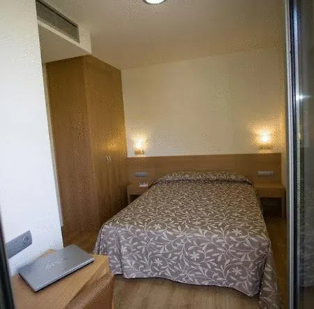Rambla Casa de hóspedes 2*