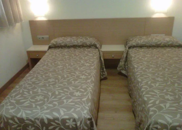 兰布拉旅馆 招待所 2*